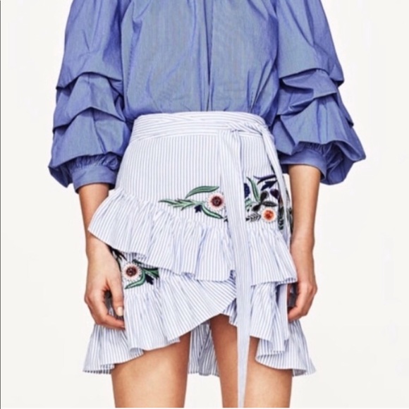 Zara Dresses & Skirts - Zara Stripe Embroidered Skirt Zara Dresses & Skirts - Zara Stripe Embroidered Skirt